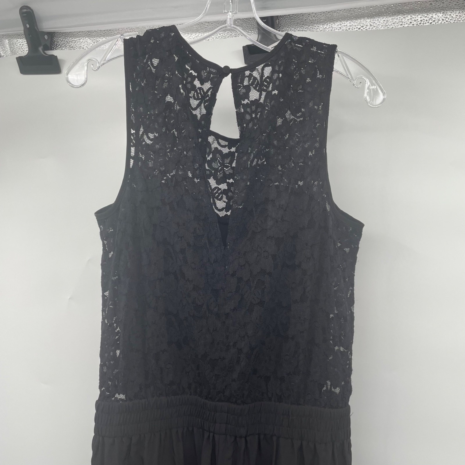 Express Sleeveless Jumpsuit Lace Sold Black Tapered Leg Size 8 Pockets