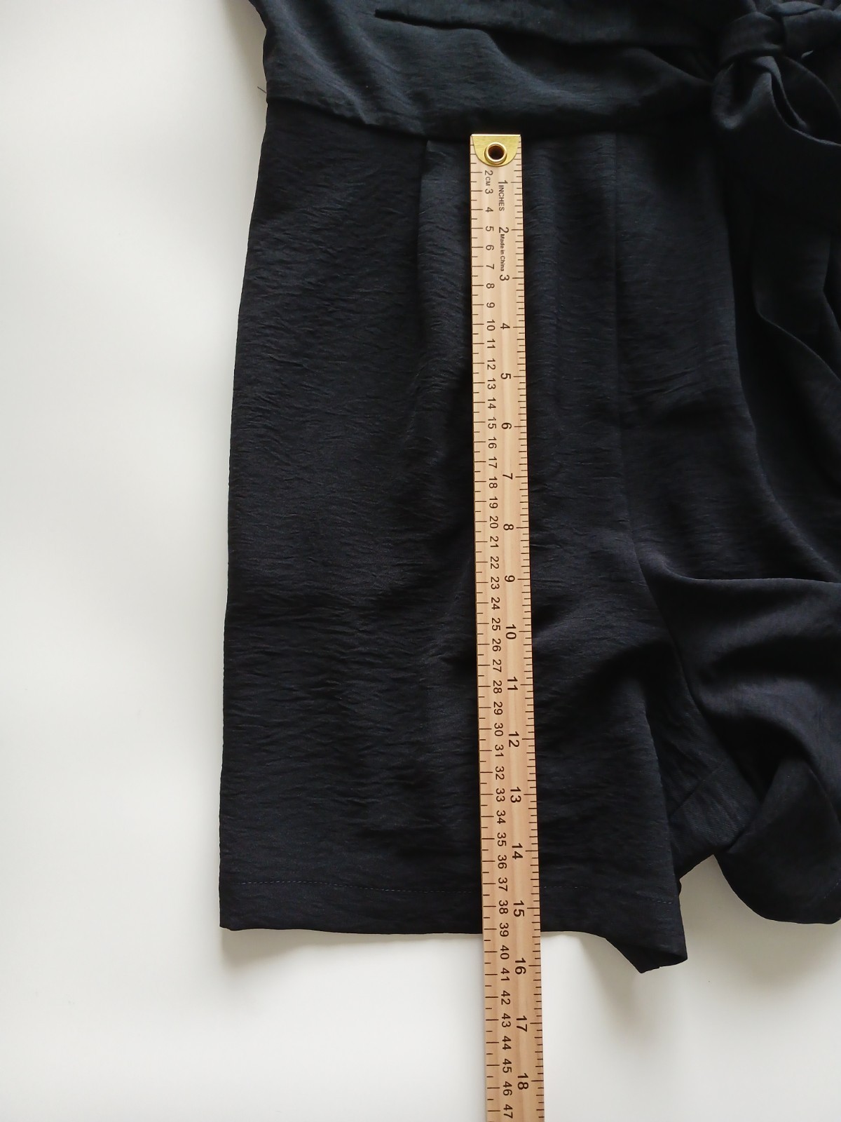 Emma & Michele Classic Side Tie Belt Stylish Black Romper Women’s Size S