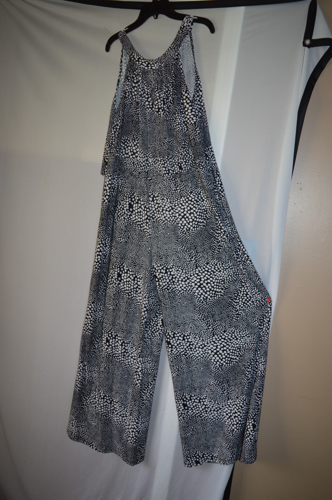 Sharagano ladies jumper no tags sz. 6