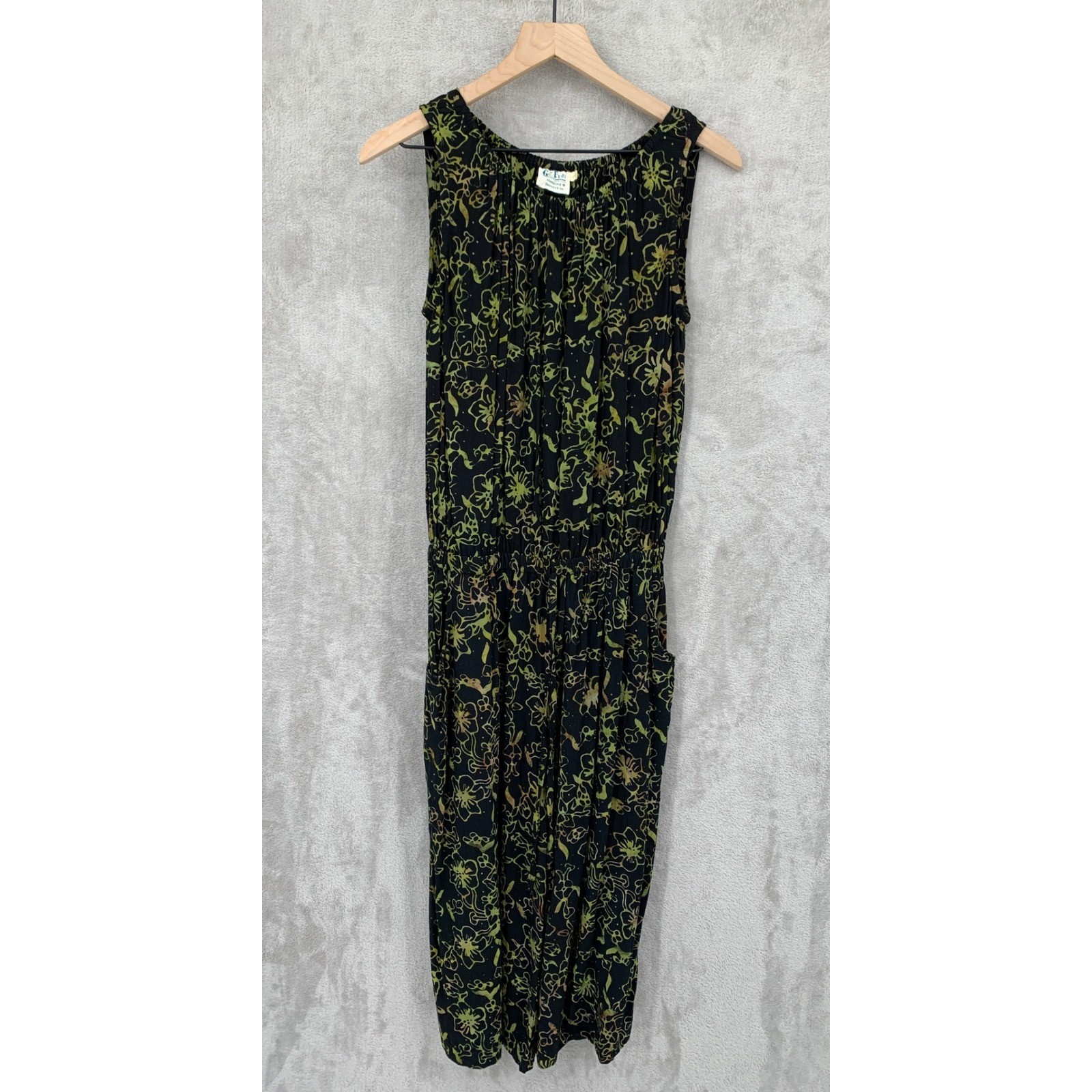 Go Fish Jumpsuit Womens Large Black Green Floral Sleeveless Elastic Waist Boho