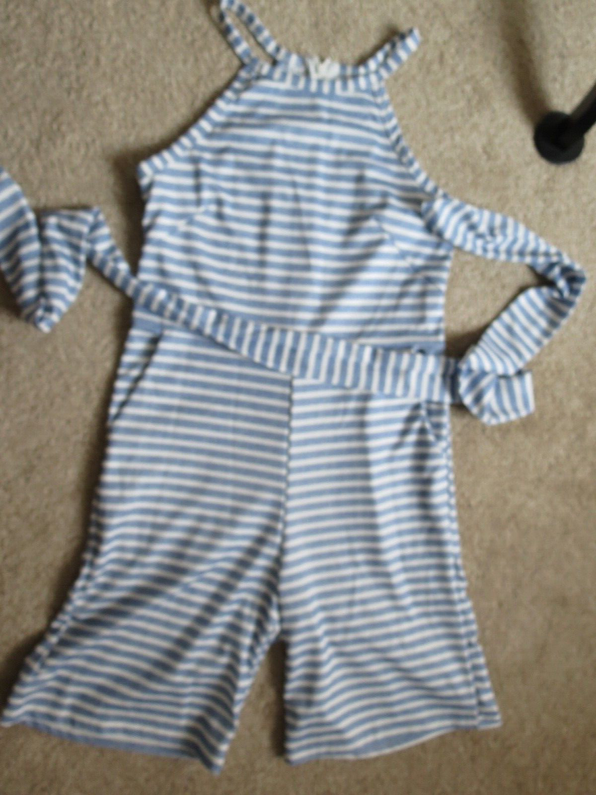 LIGHT BLUE & WHITE STRIPED SHORTS ROMPER WITH TIE BELT – SIZE M