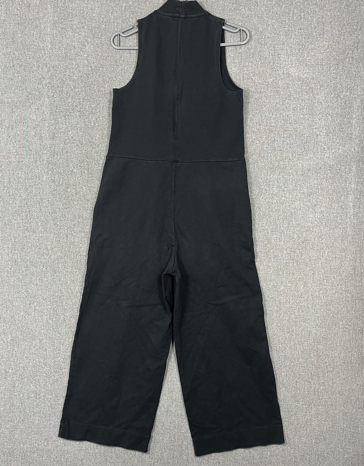 Nike Jumpsuit Size Small Woman Black 100% Cotton festival Pockets Zip to Rear