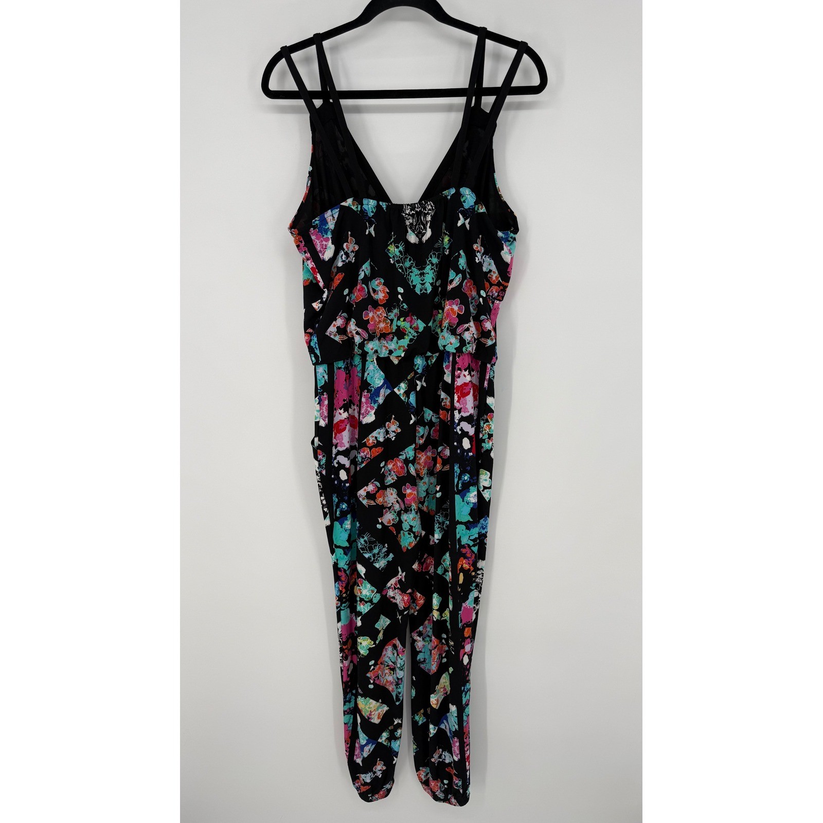 NICOLE BY NICOLE MILLER BLACK GEOMETRIC FLORAL STRAIGHT JOGGER JUMPSUIT MEDIUM