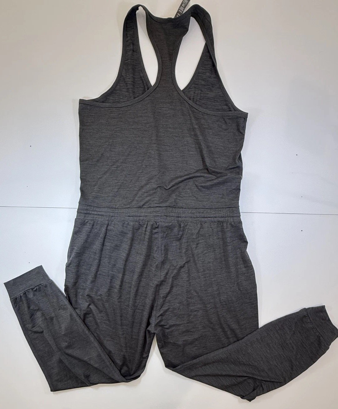 Vuori women’s gray tank romper size large