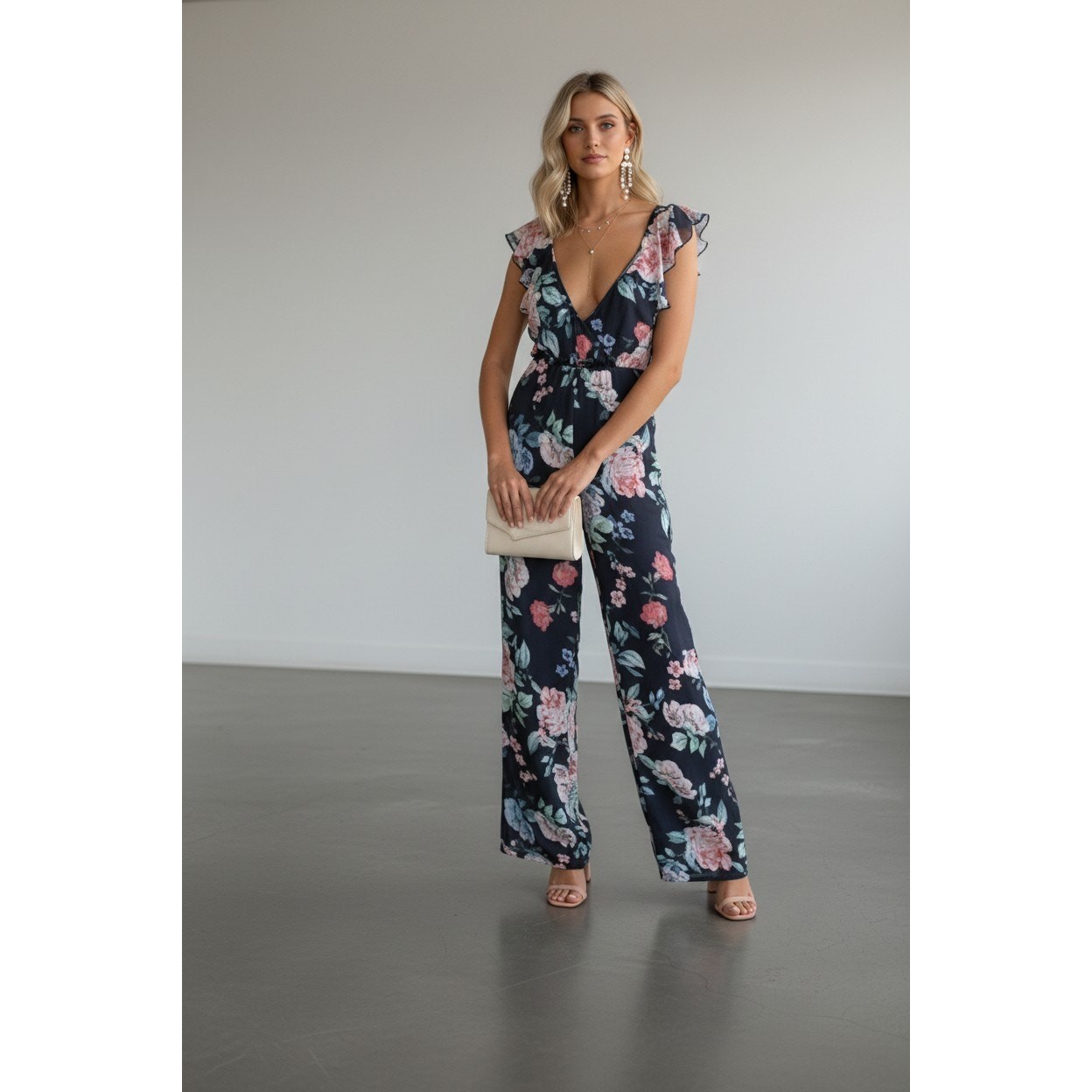 Yumi Kim Take Me Back Jumpsuit Sunny Days Navy Floral Size 6 Boho