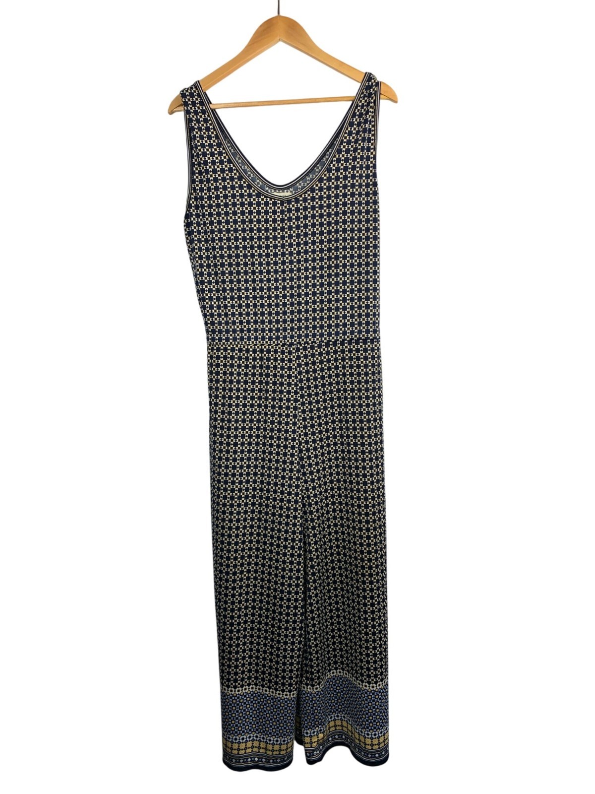 Max Studio Womens XL Sleeveless Geometric Print Jumpsuit With V-Neckline