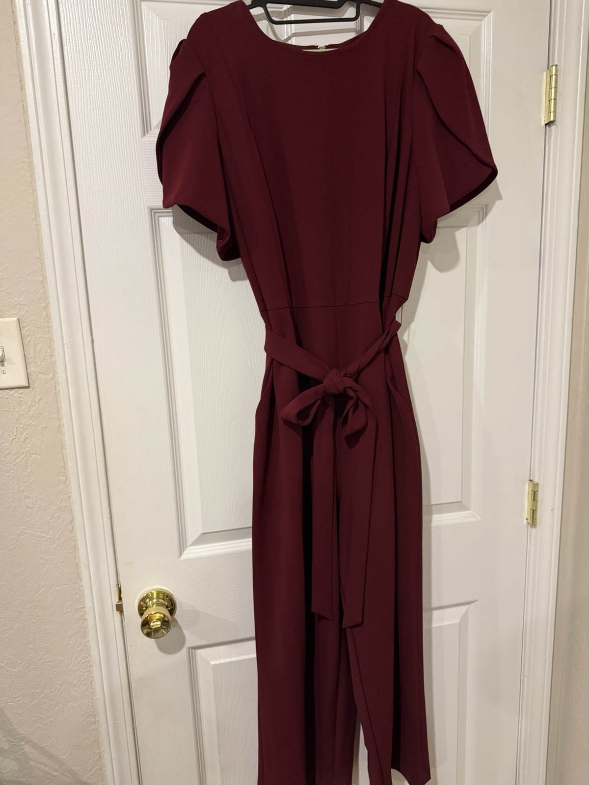Calvin Klein Burgundy Belted Wide-Leg Jumpsuit 20W Round Neck Short Sleeve