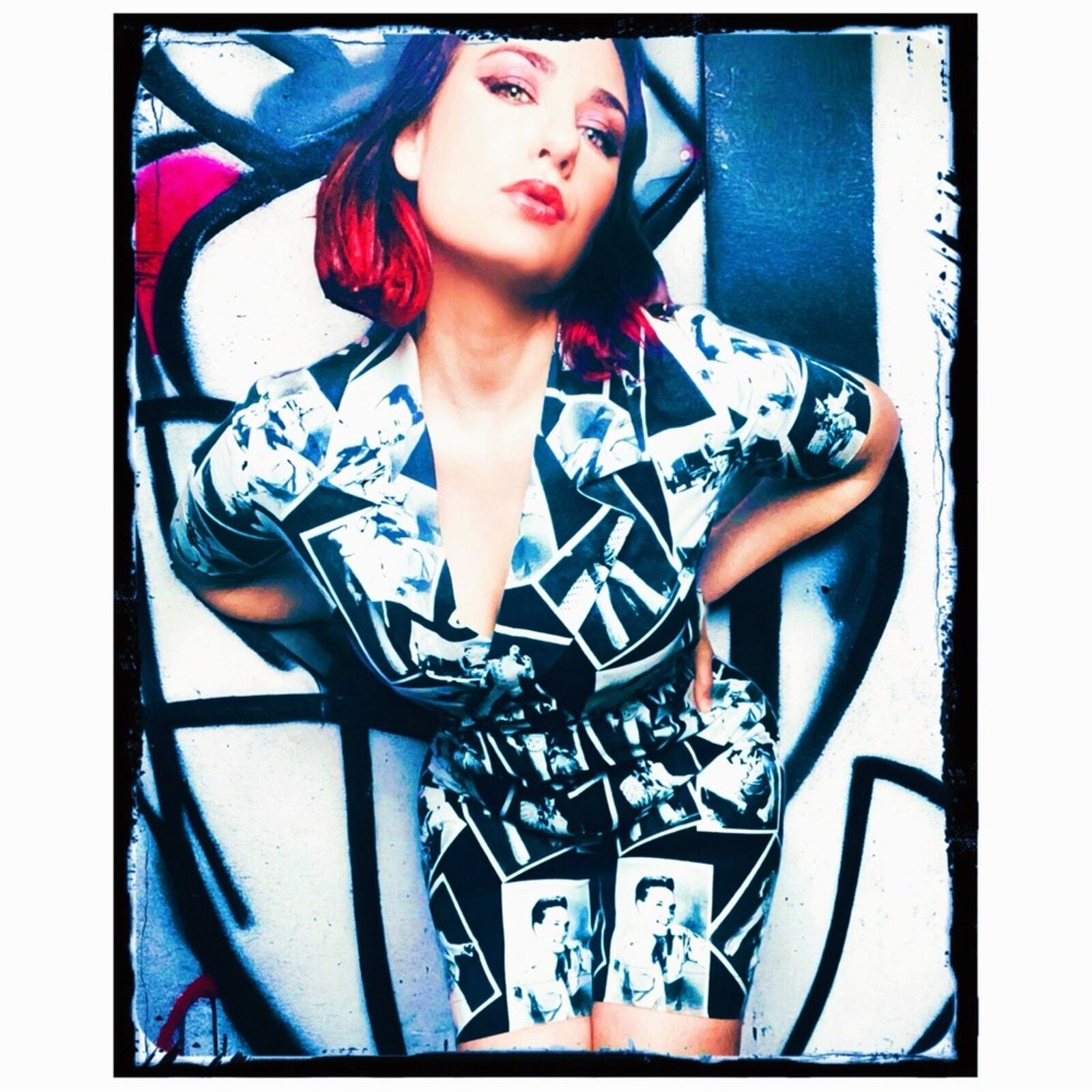 Vintage 80s 90s Retro 50s Pinup Style Cotton Elvis Presley Novelty Print Romper