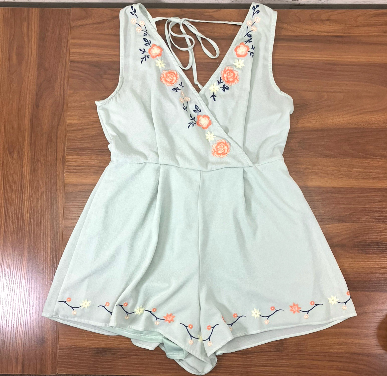 Altard State Womens Mint Green Floral Embroidered V Neck Tank Romper Romper Sz L