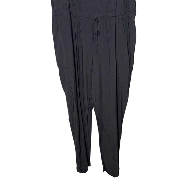 Old Navy Black Cami Tank JumpSuit Black Size XL Elastic Waist Tie Tapered Pocket