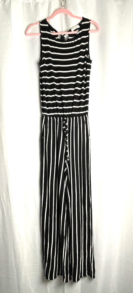 Zenana Women’s Striped One Piece Jumper Size S Black White B*O