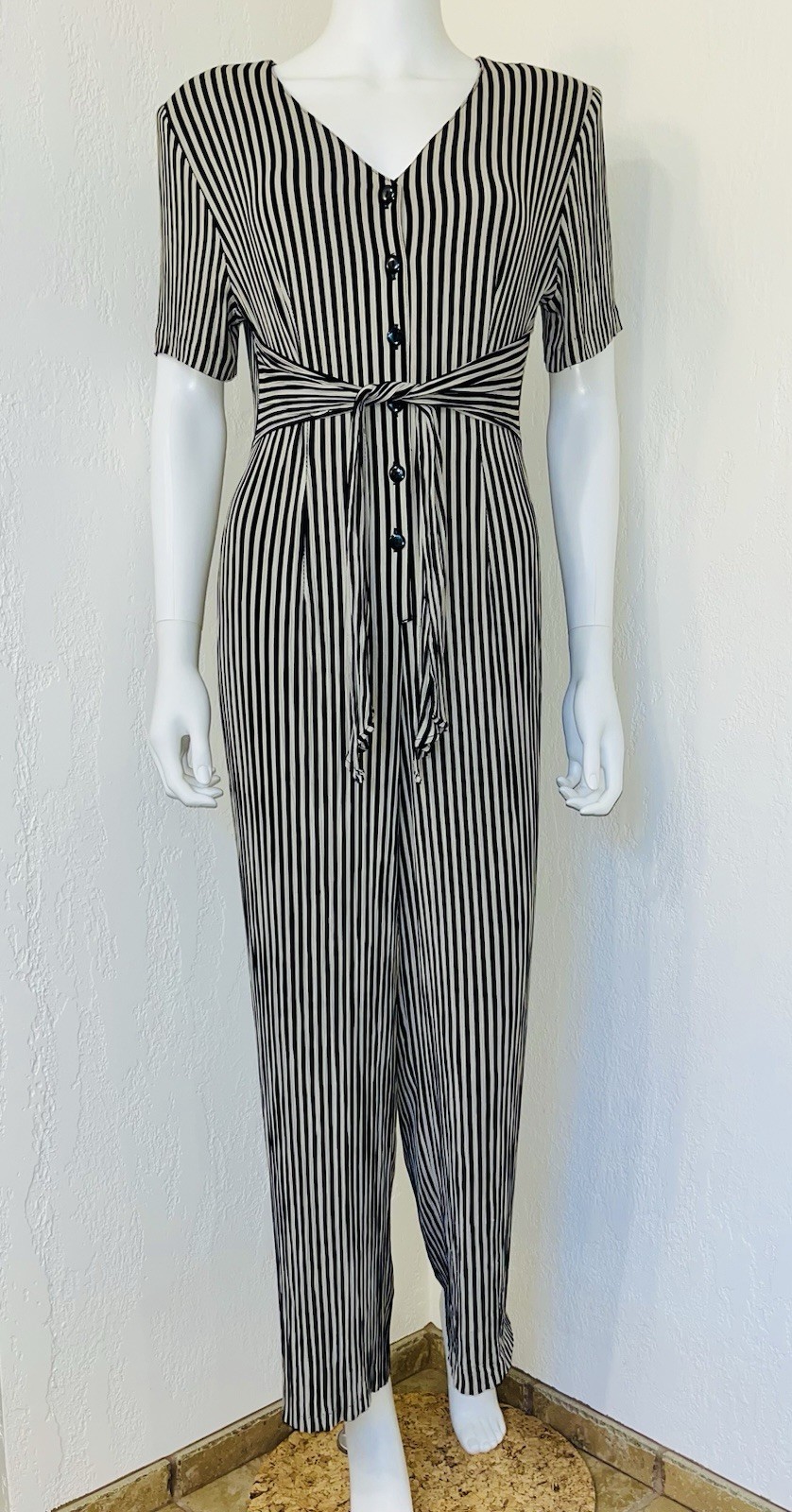 Vintage 90’s Black Ecru Stripe Crepe High Rise Short Slv Jumpsuit Size S? EUC
