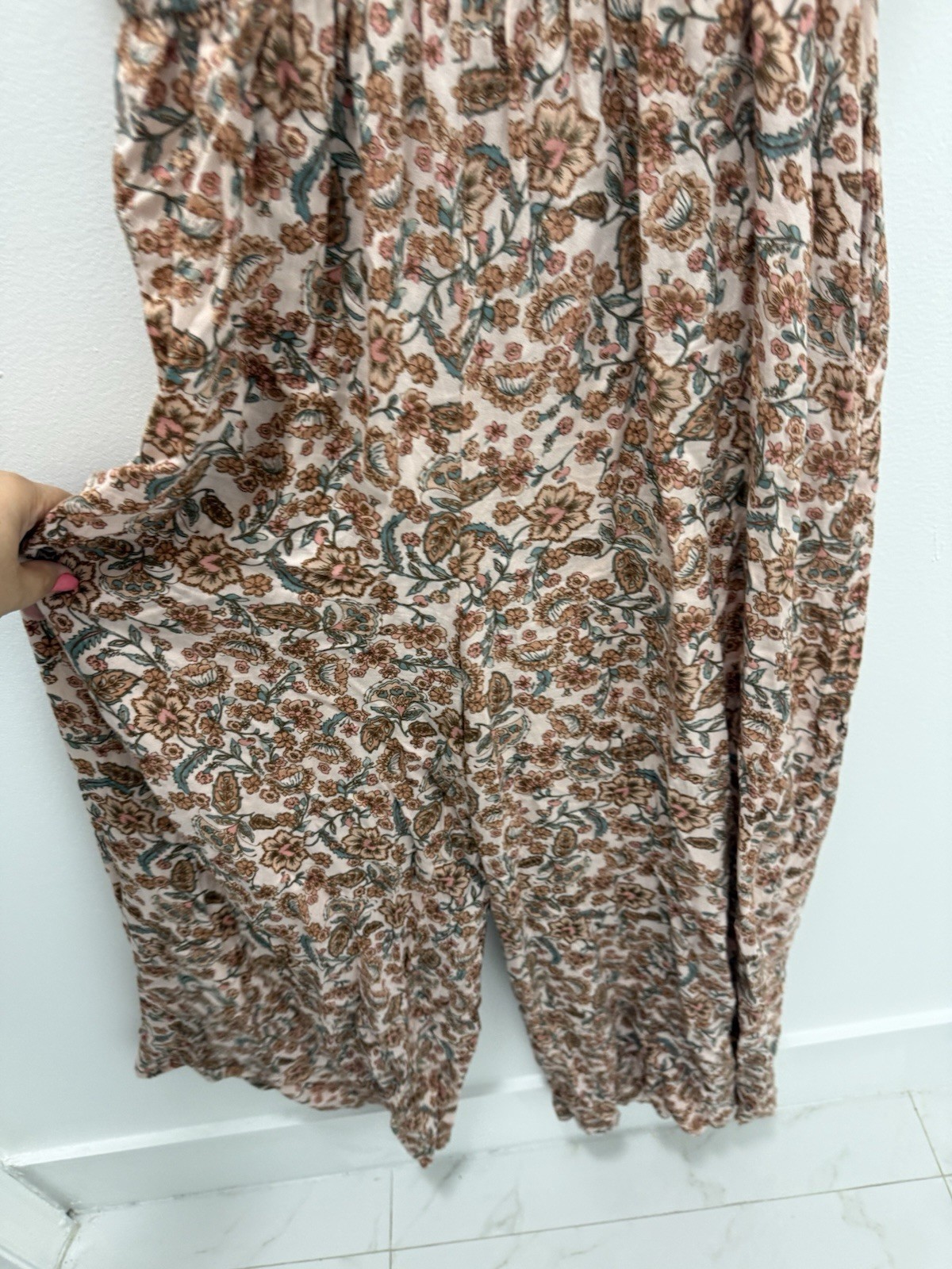 Patrons of Peace Jumpsuit Womens M Pink Floral Boho Wide Leg Smocked Tie Rayon