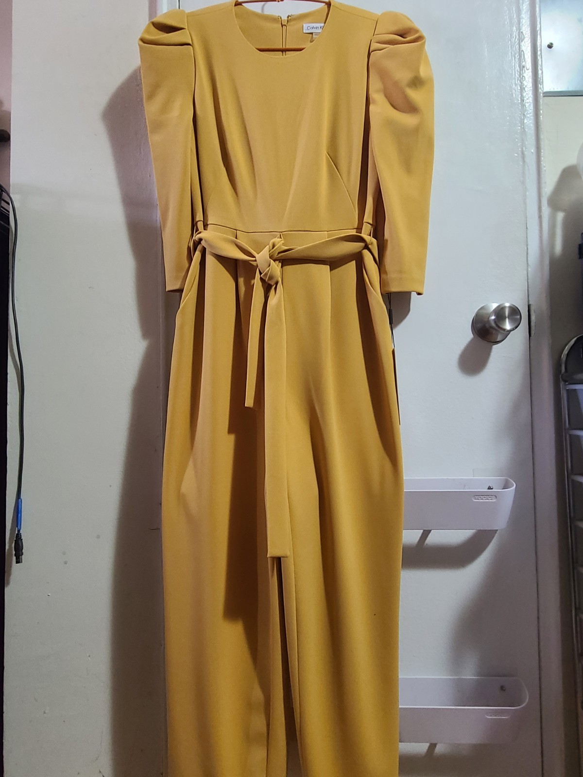 Calvin Klein Womens Mustard Yellow Belted puff shoulder Jumpsuit Size 4