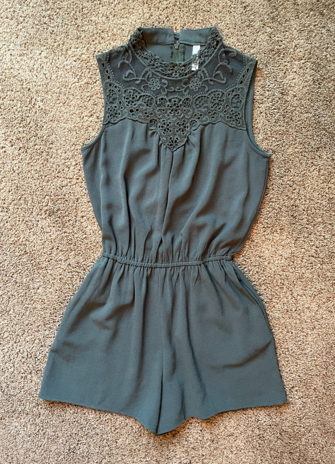 Xhilaration Sz XS Blouson Romper Lace Detailing Olive Green Shorts