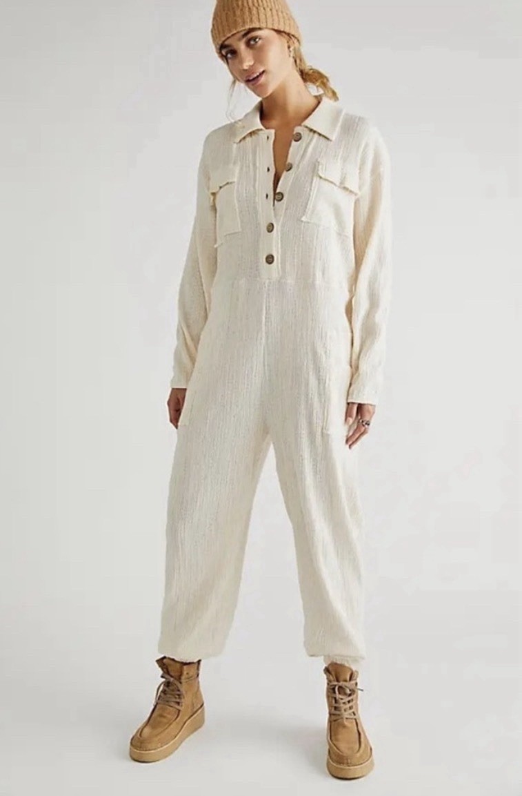 Free People FB Beach Jumpsuit Size Large Ivory Gauzy Side Pockets Oversized