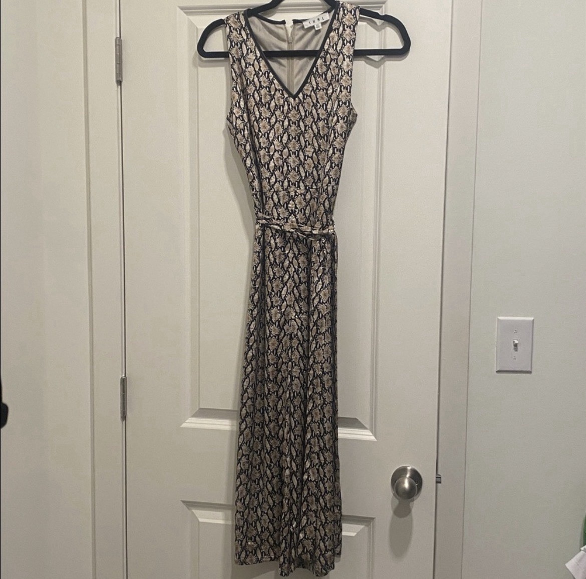 THML XS Beige/Black Snake Print V-Neck Sleeveless Wide-Leg Belted Jumpsuit