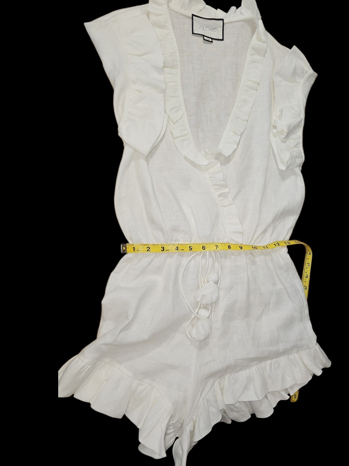 Alexis White 100% Linen Romper Ruffle Trim V-Neck Drawstring Waist Women’s Size