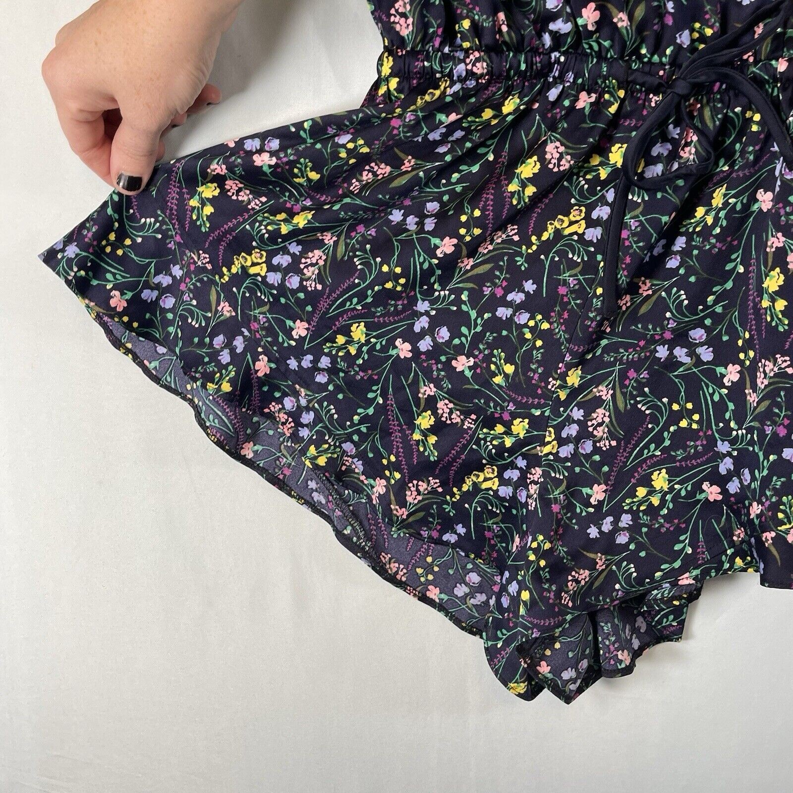 Victorias Secret Whimsy Fairy Dark Florals Shortie Romper Womens SIZE XS Ruffles