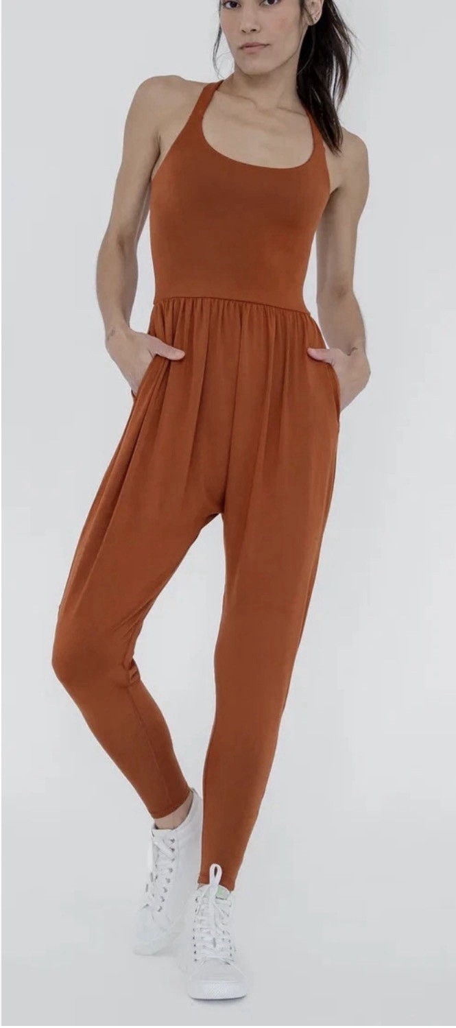 Imbodhi Women’s Size Small Jumper Clay Minimalist Athleisure Loungewear