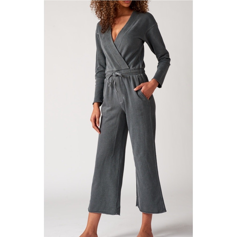 AMO Georgie Long Sleeve Crop Jumpsuit XS Gray