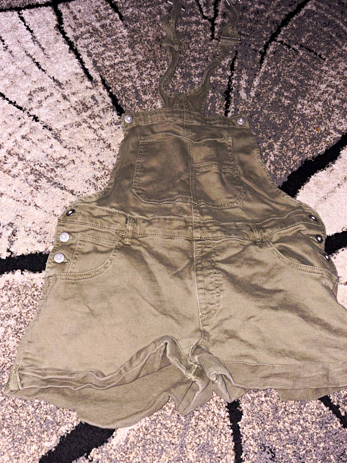 No Boundaries Juniors XXL (19) Green Solid Overall Romper Shorts Pockets