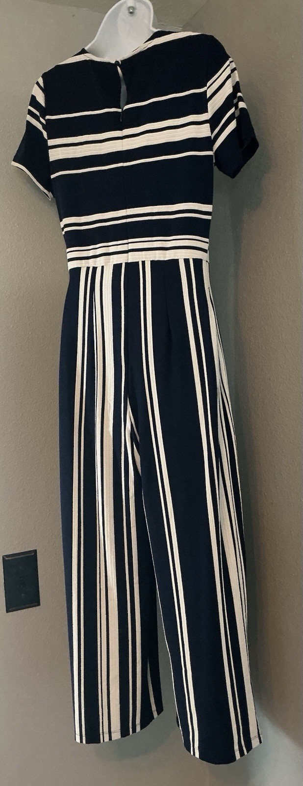 Nwot Ellen Weaver navy/white belted jumpsuit size S side pockets