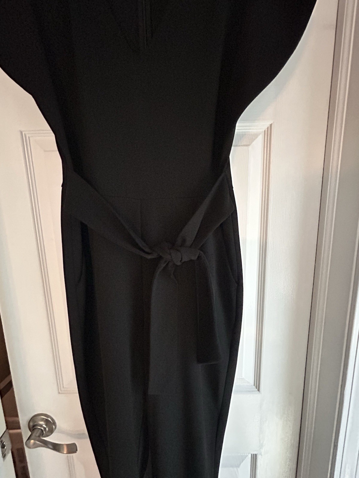 Women’s Express Black Medium Jumpsuit With Pockets Tie Waist Zipper Back