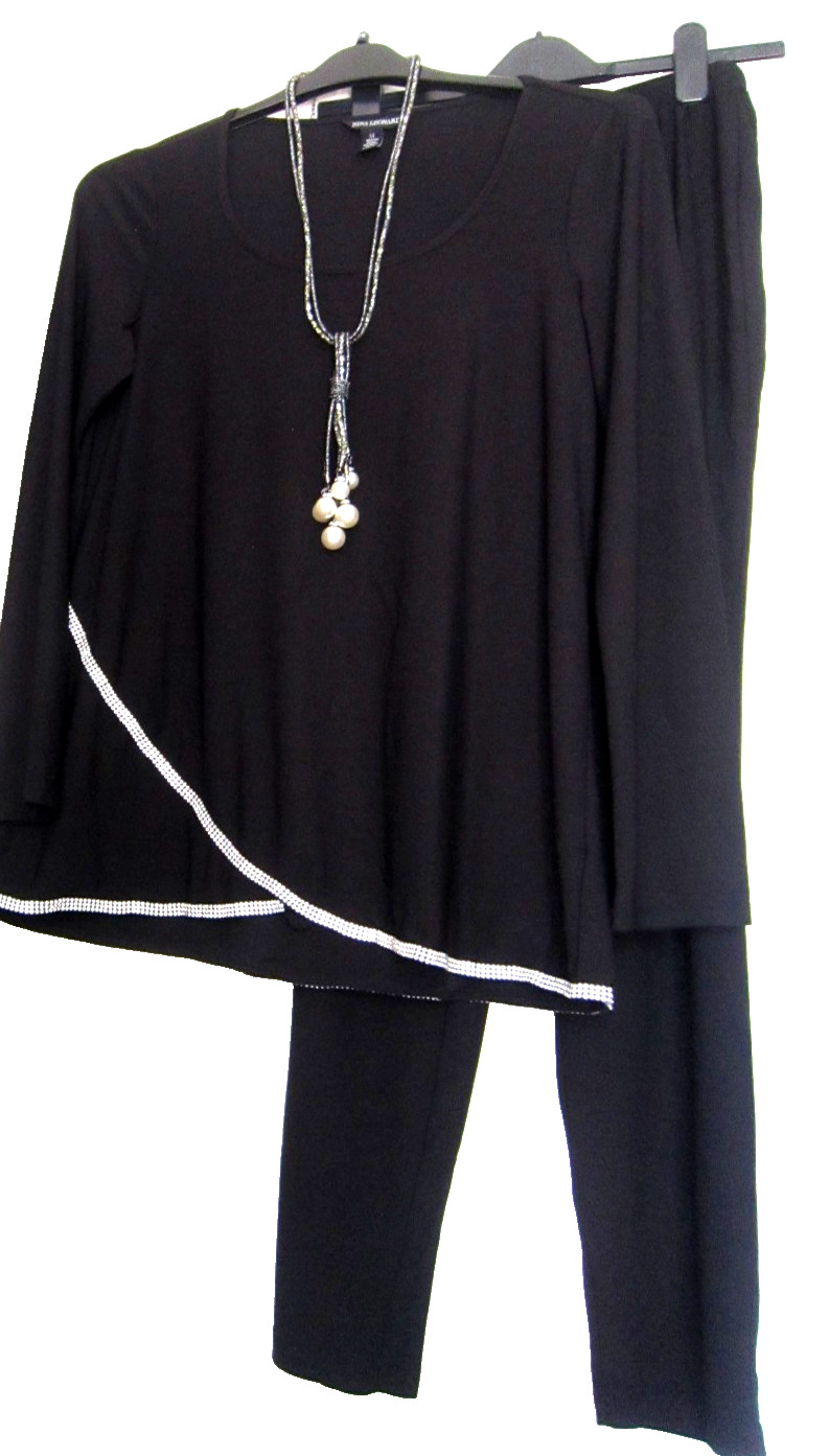 NINA LEONARD ~ MED ~ BLACK ~ PANT SET ~ GLASS BEADED FEATURE