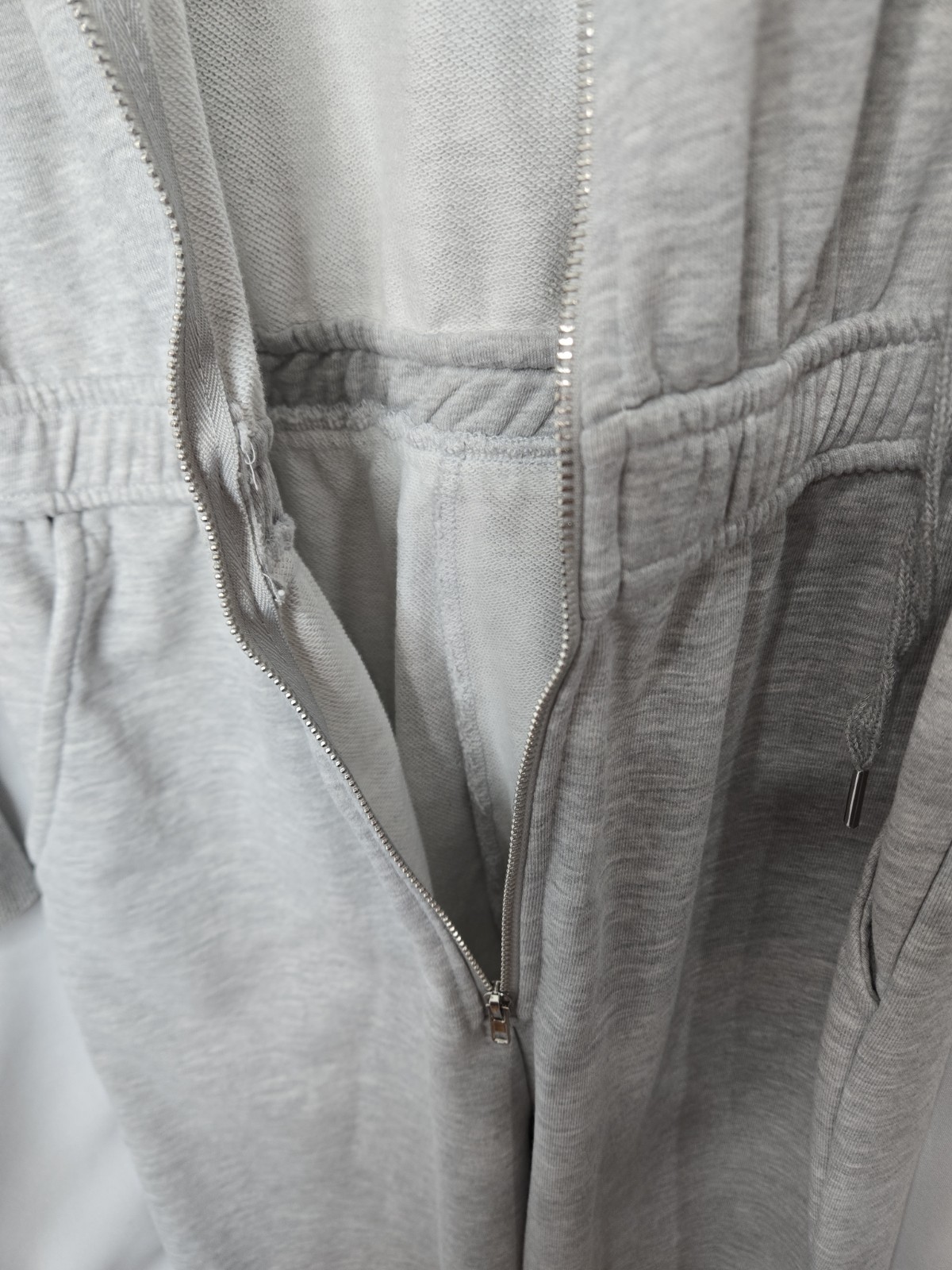 Womens Gray Heather Tapered Leg One-Piece Jumpsuit W/ hood Size M Fashion NOVA