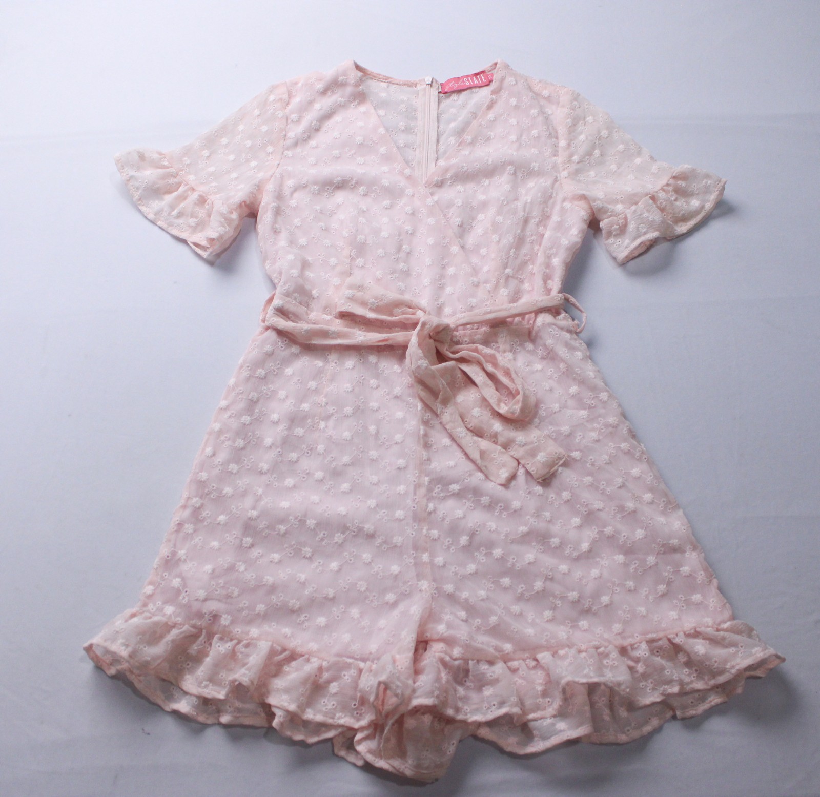 Style State Women’s Sheer Floral Embroidered Eyelet Romper EH6 Pink Size 10
