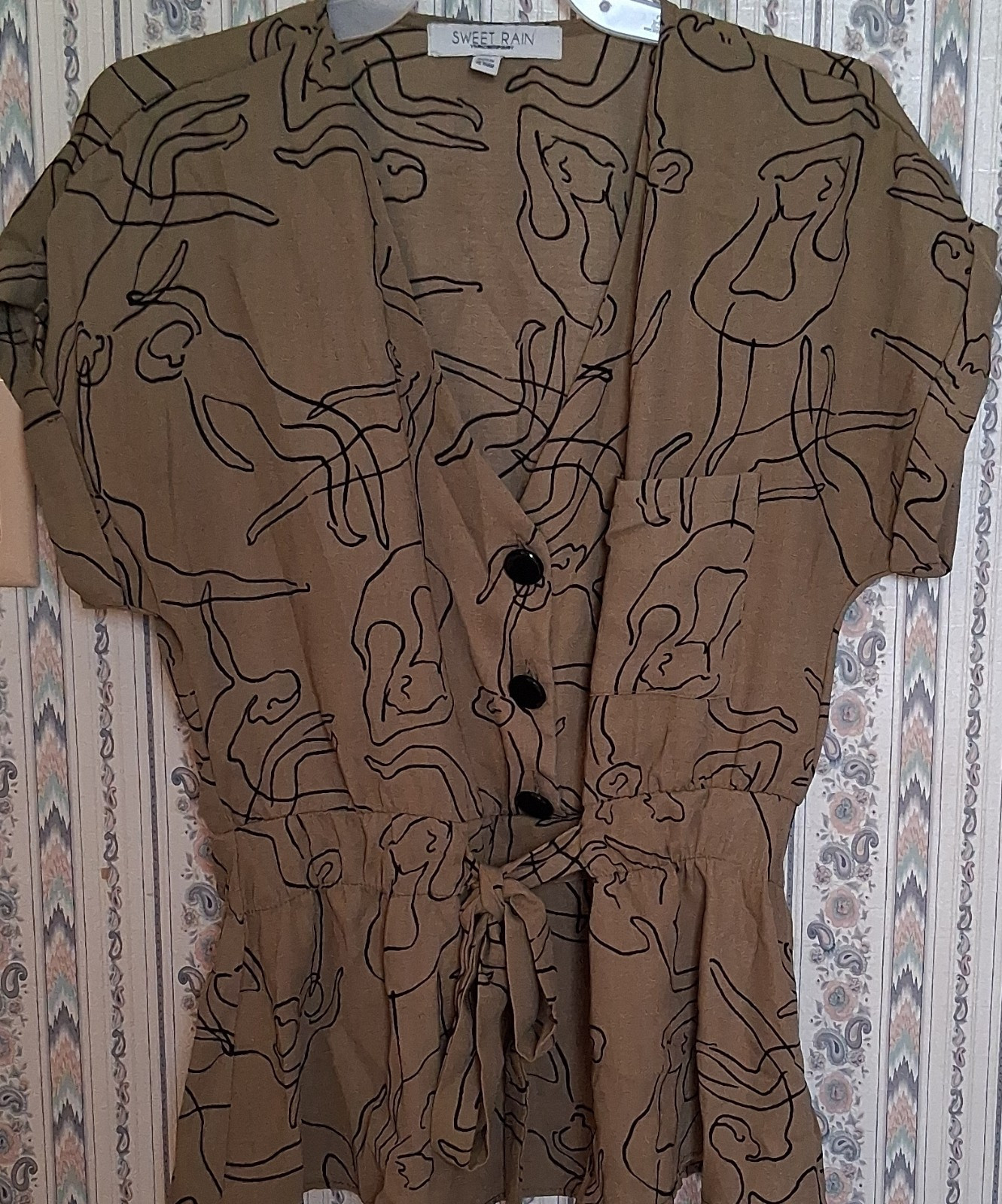 Sweet Rain Women’s M Brown/Black Abstract Button Tie V-Neck Romper