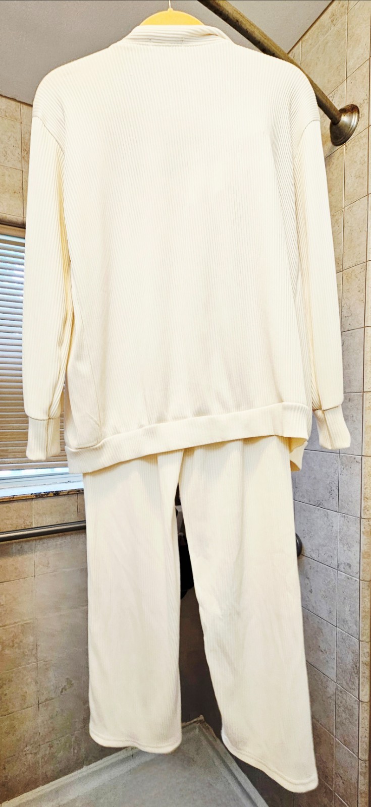 Fabulous Three Piece PantSuit *Crop Top *Wide Leg Pants and *Jacket/Sweater