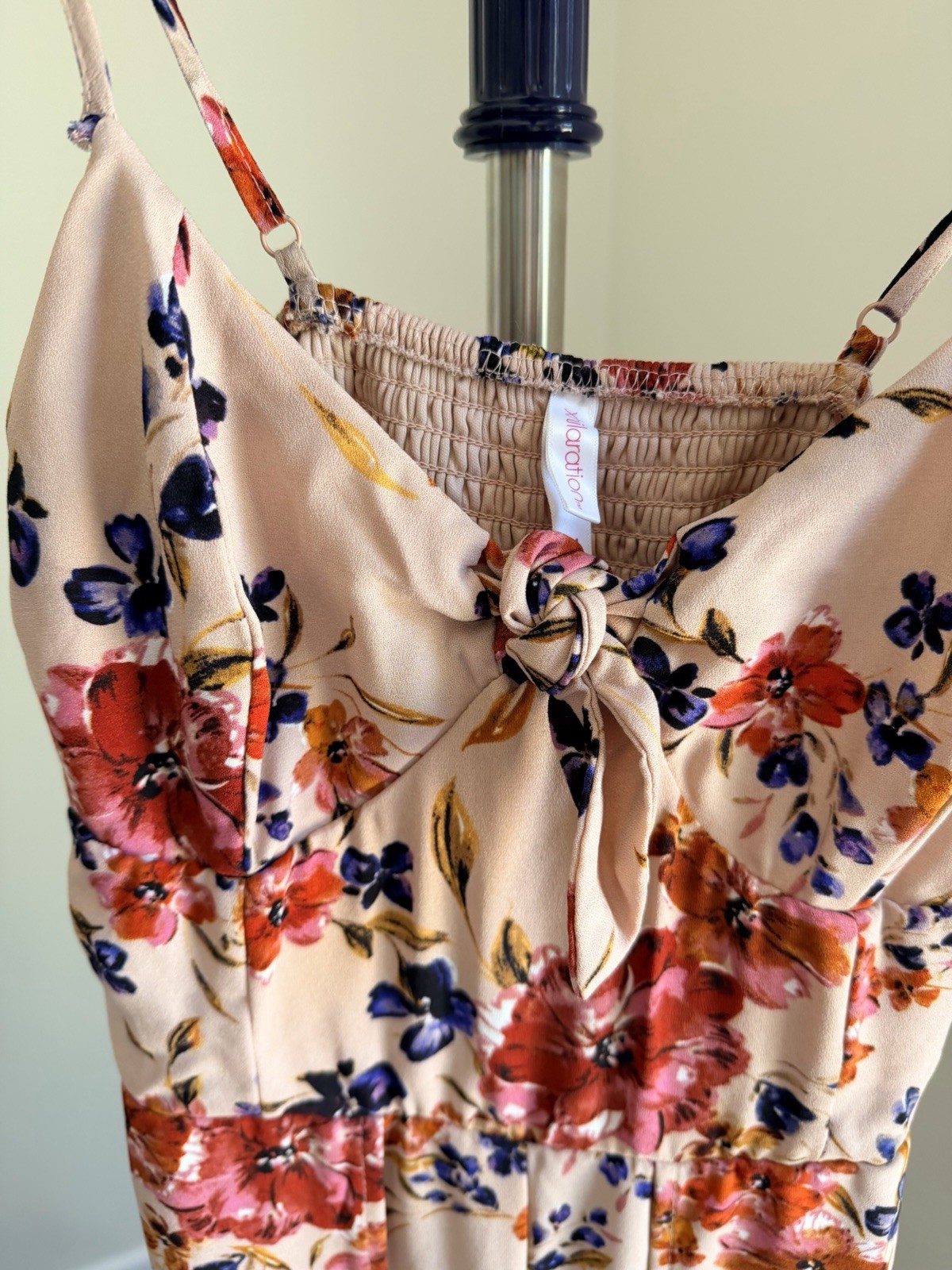 NWT. Xhiliration Blush Flowered Open Wide Leg Jumpsuit With Spaghetti Straps M