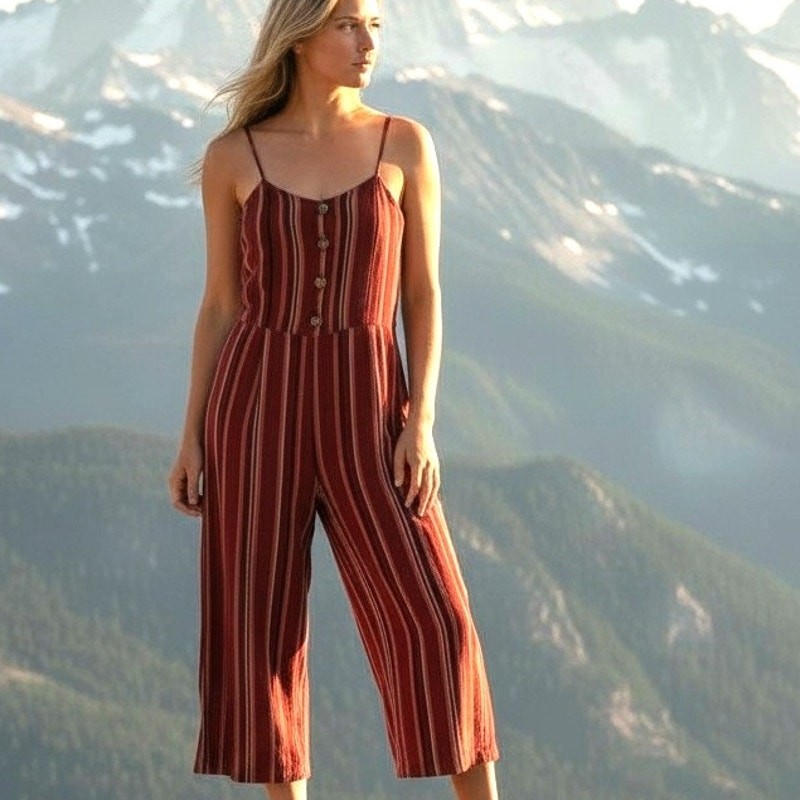 Indigo Rein Red Striped Jumpsuit Womens Medium Cropped Linen Blend High Rise