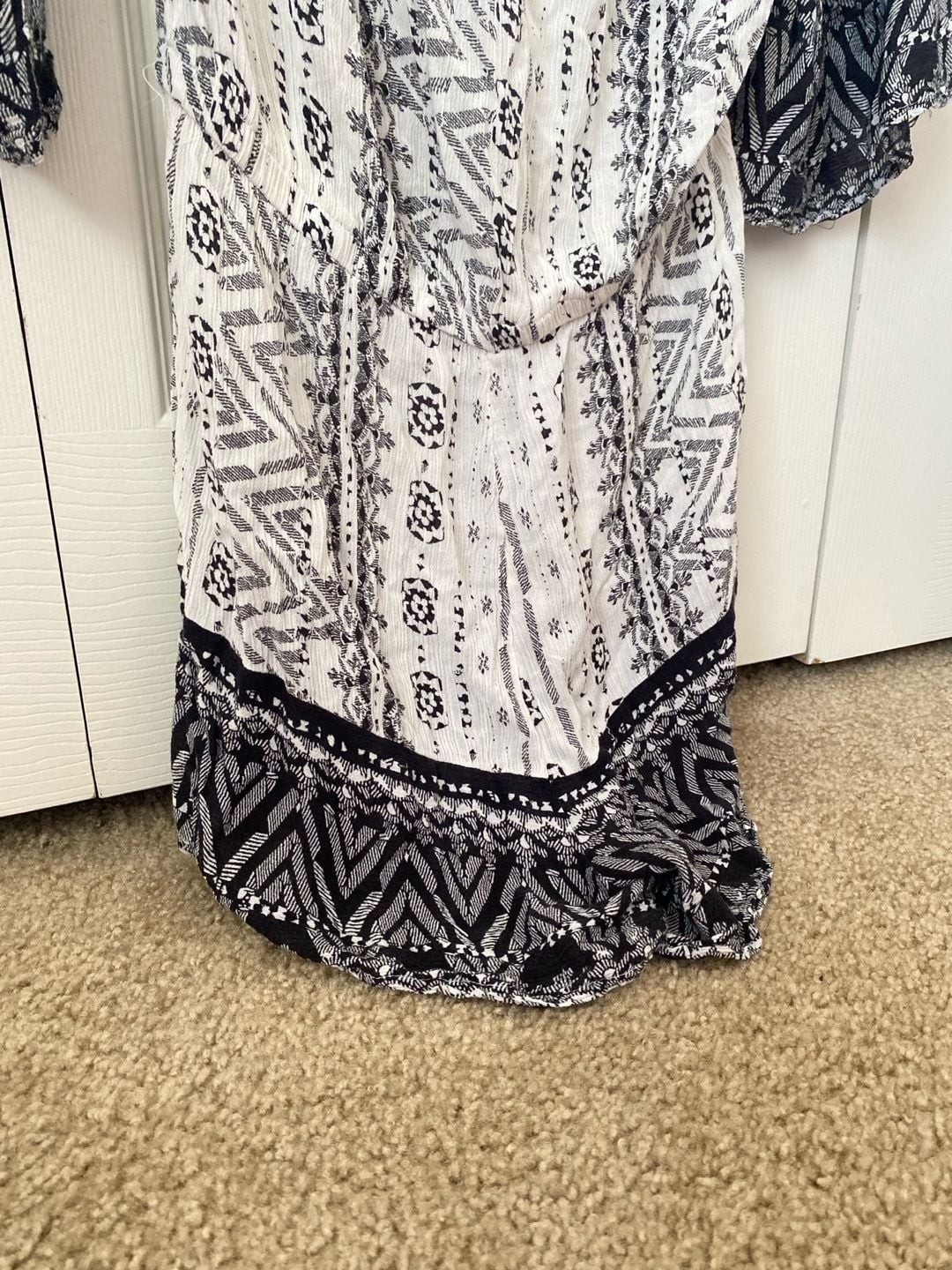 Mudd Boho Tribal Print Bell Sleeve Romper Size Small
