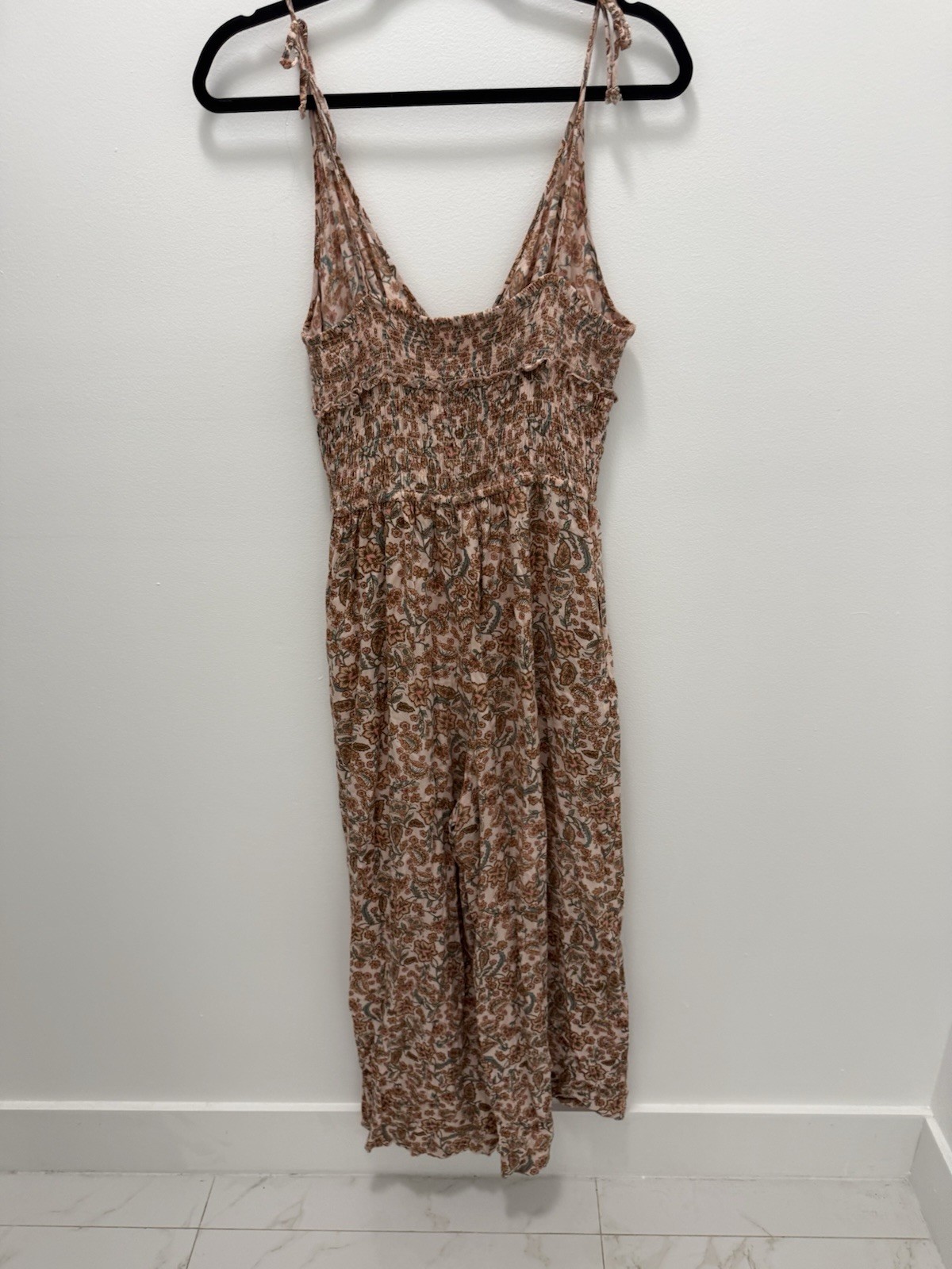 Patrons of Peace Jumpsuit Womens M Pink Floral Boho Wide Leg Smocked Tie Rayon