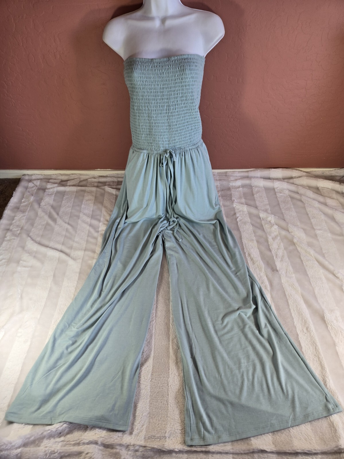 ZENANA Mint Green Smocked Tube Top Wide Leg Jumpsuit Pockets Knit Pull on XL New