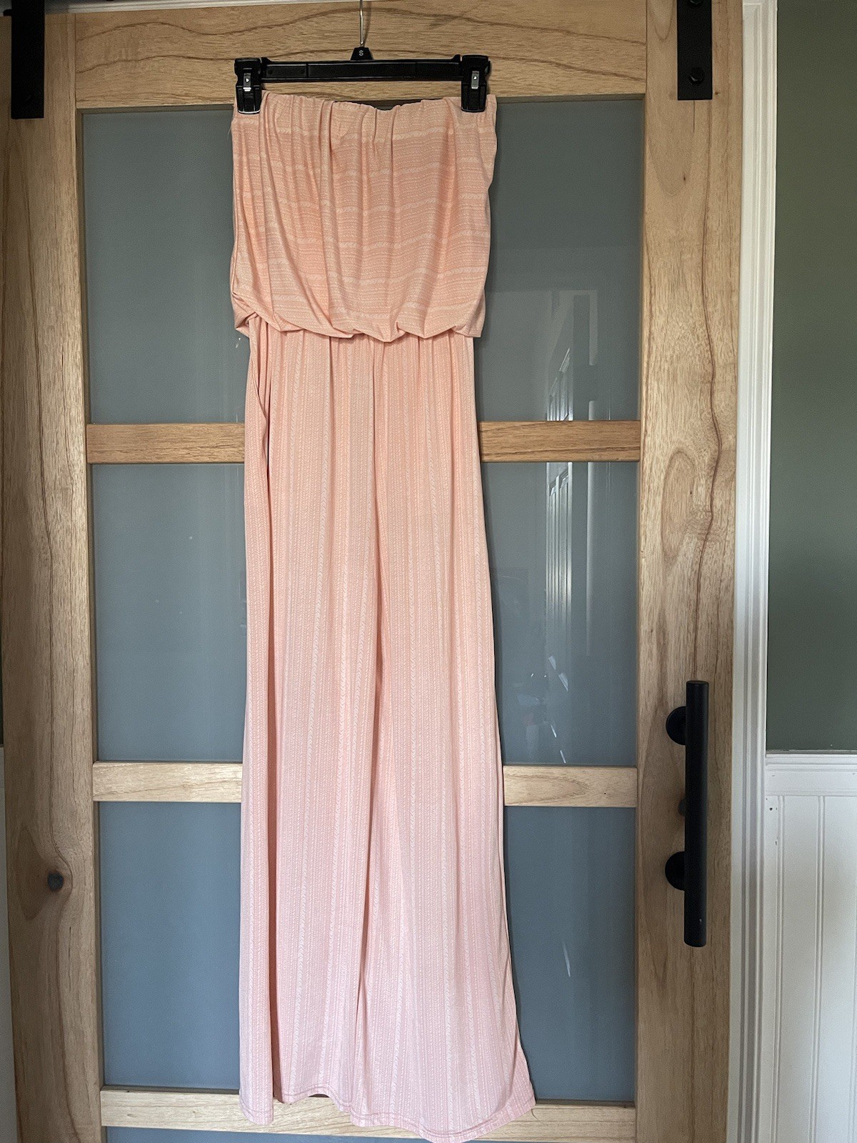 Light Pink Jumper With Pockets Size Small