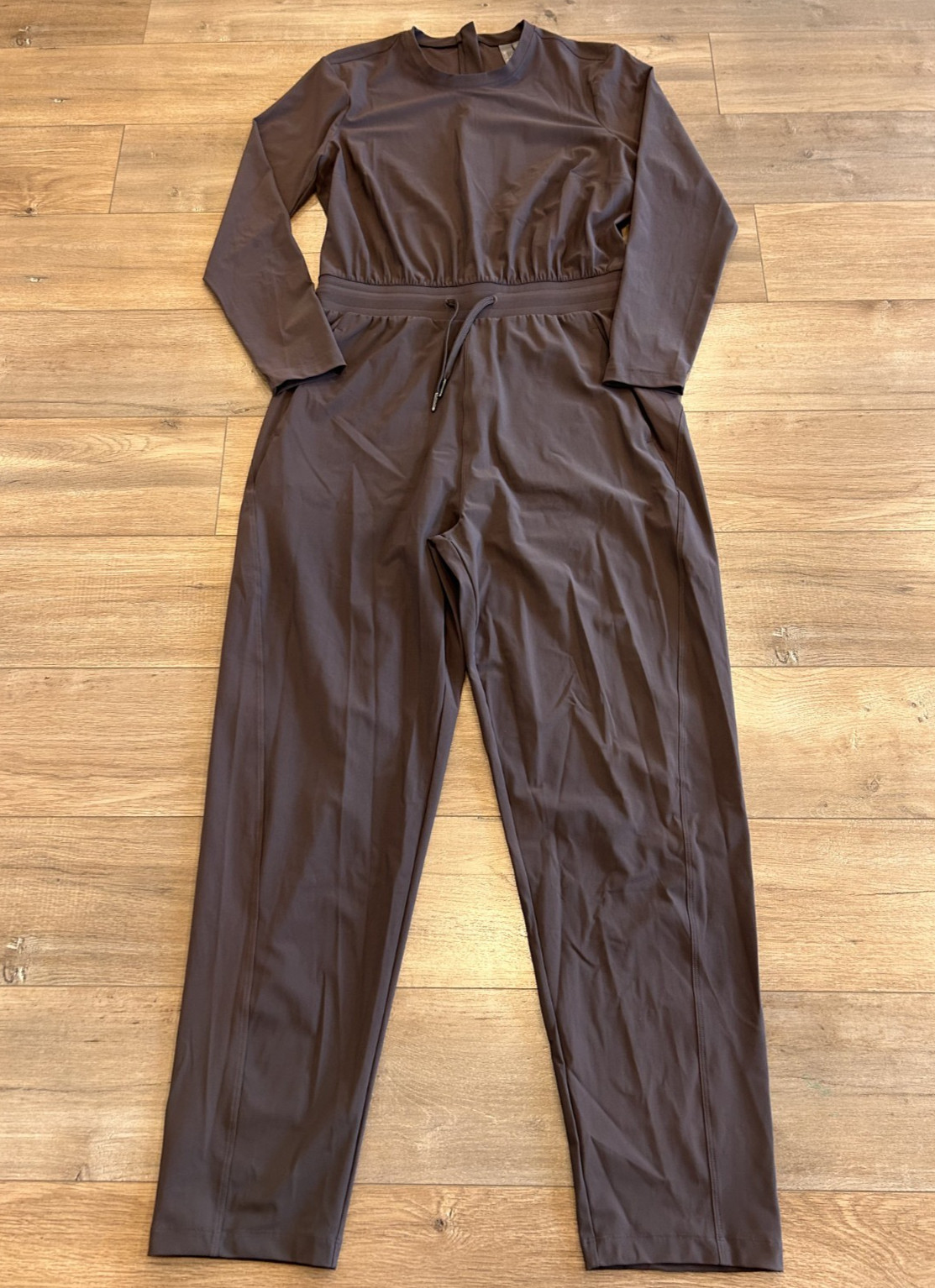 Sweaty Betty Jumpsuit Womens Sz 8 Brown Long Sleeve Drawstring Waist Pocket SPOT