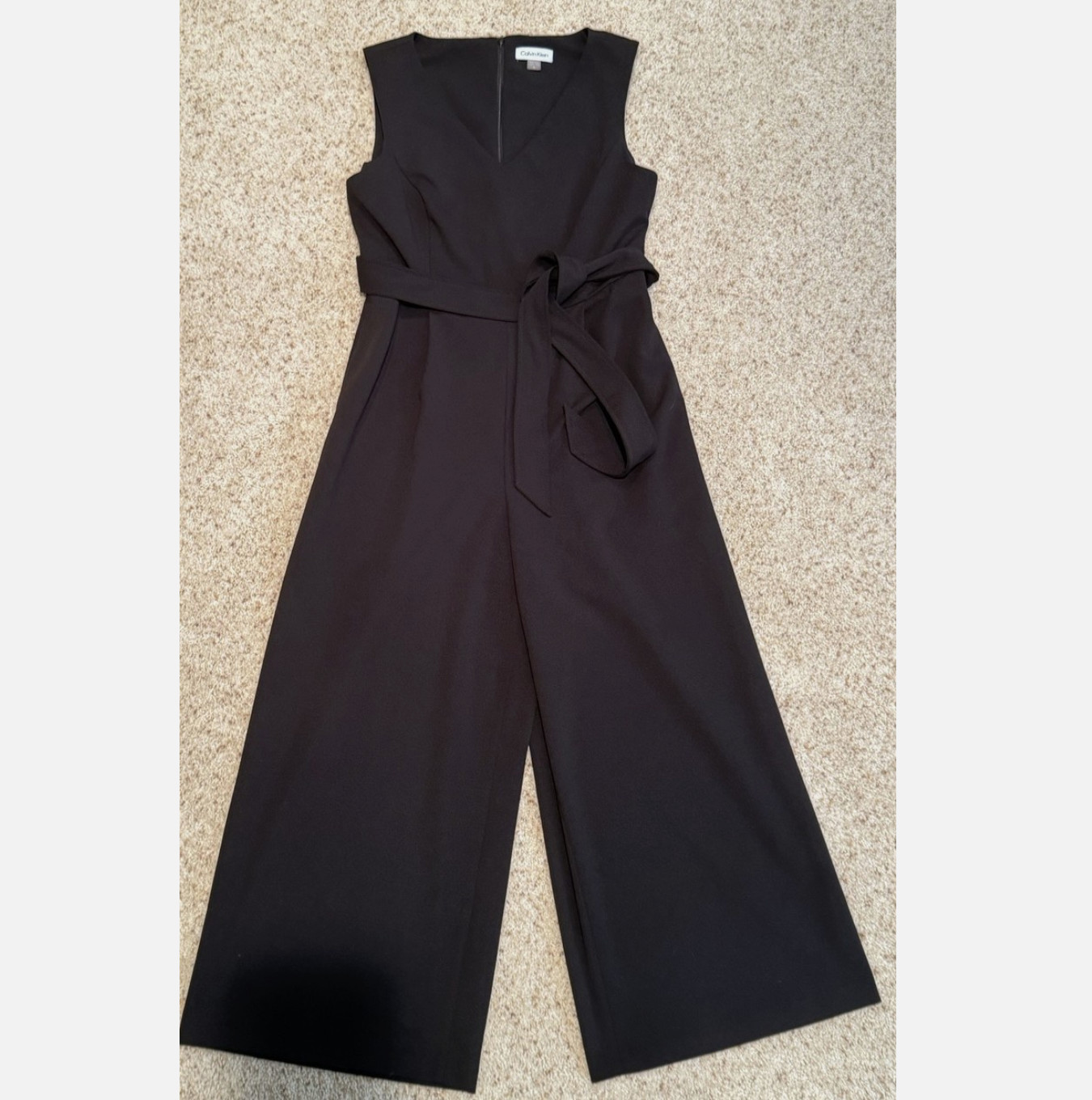 Calvin Klein Womens sz 4 Sleeveless V-Neck Wide-Leg Cropped Jumpsuit in Black