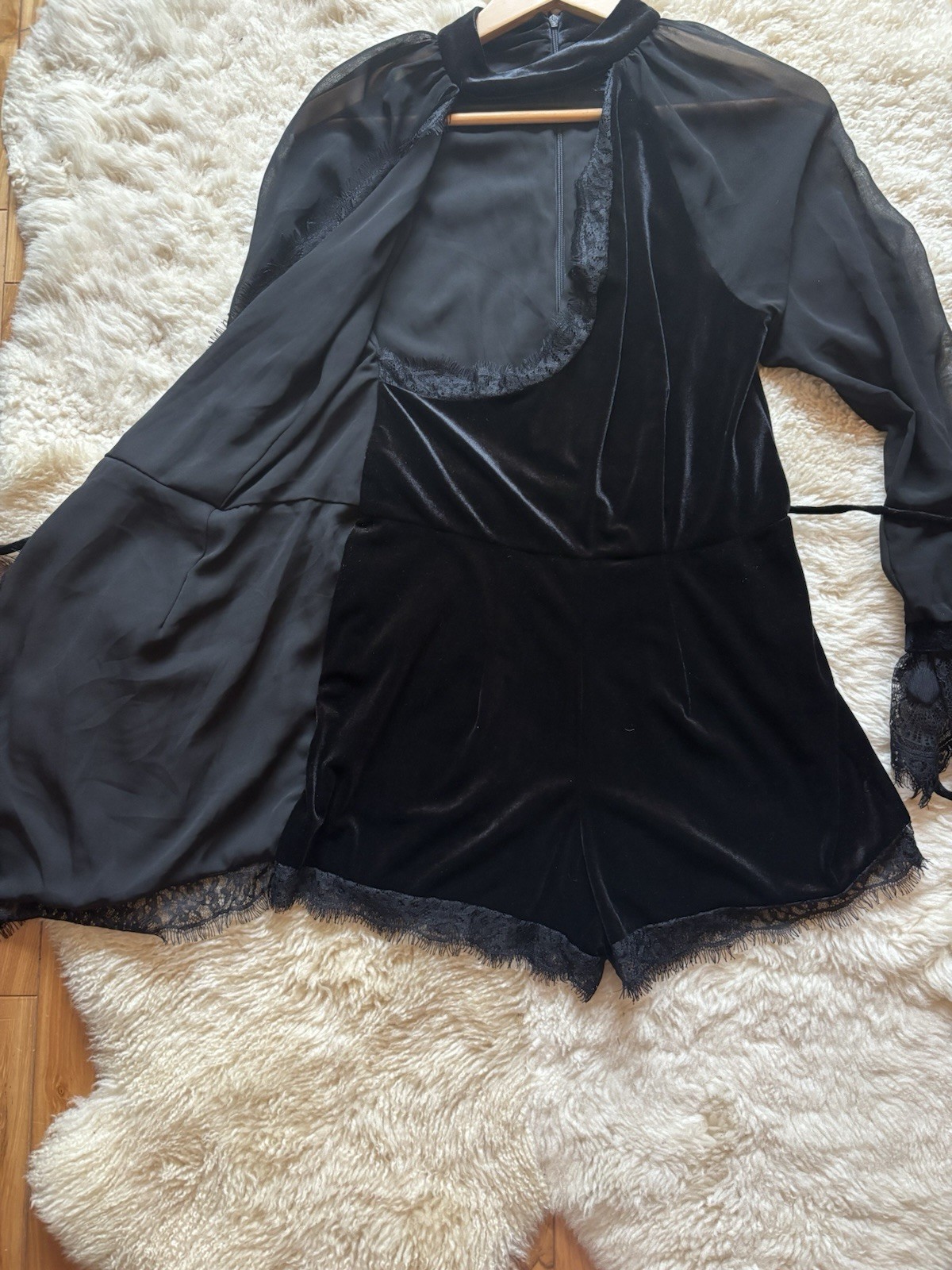 4SI3NNA Black Velvet Lace Short Skort Side Tie Romper Sz S Stunning Sexy Gothic