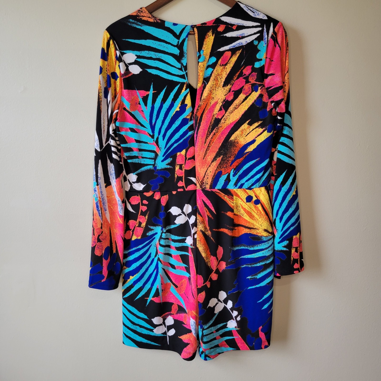 New York & Company Multicolor Women’s Romper Sz M Boho Style One Piece Tropical