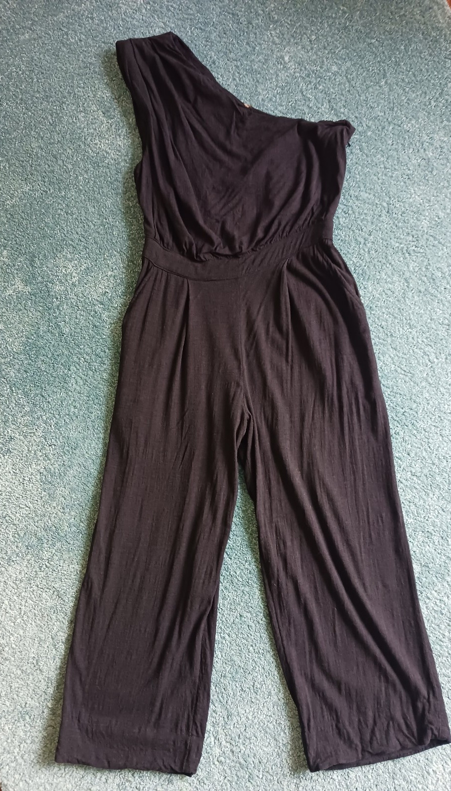 Free People Avery One Shoulder Jumpsuit in Black, M, very soft
