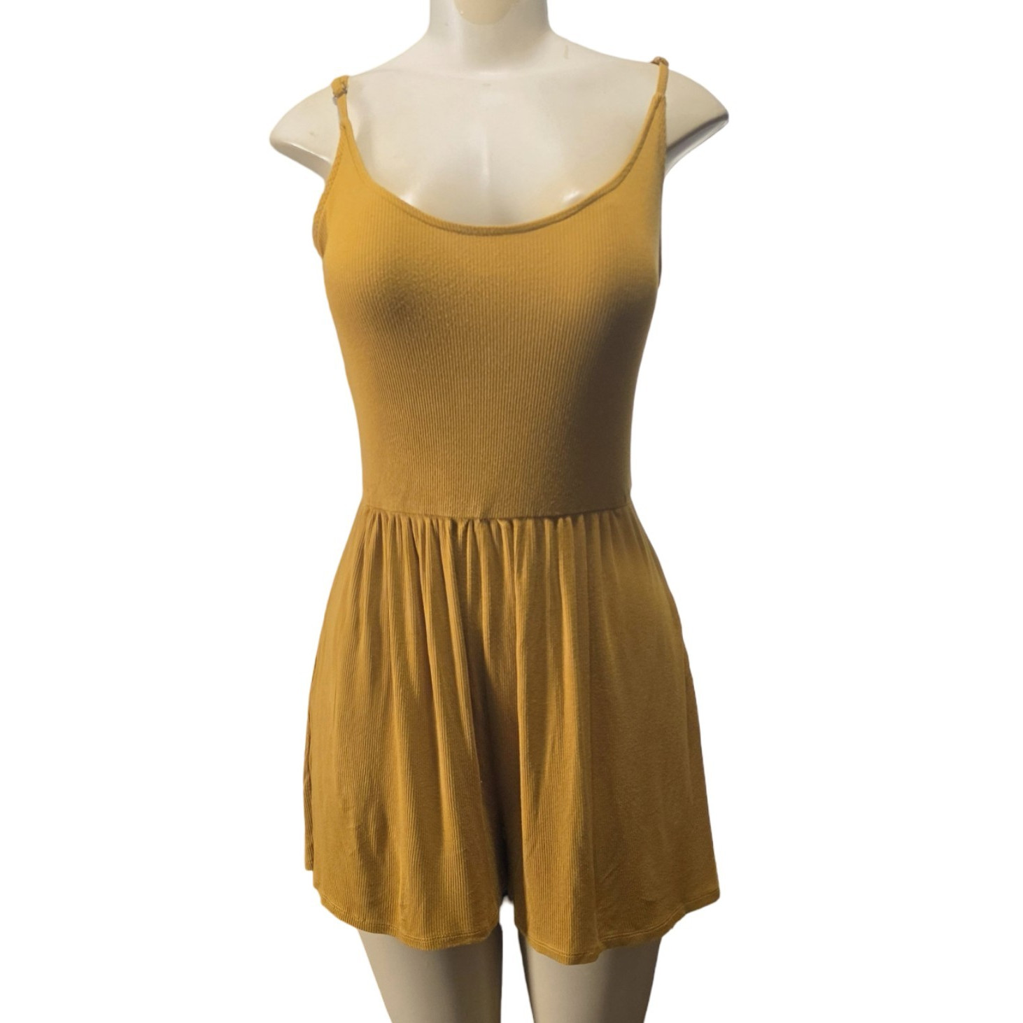 Wild Fable Yellow Ribbed Knit Romper | Women’s M | Scoop Neck Sleeveless Stretch
