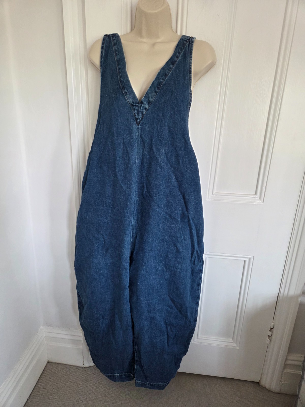 Beyond Nine OTTIE denim barrel leg jumpsuit dungaree current £139rrp Mid Blue XL