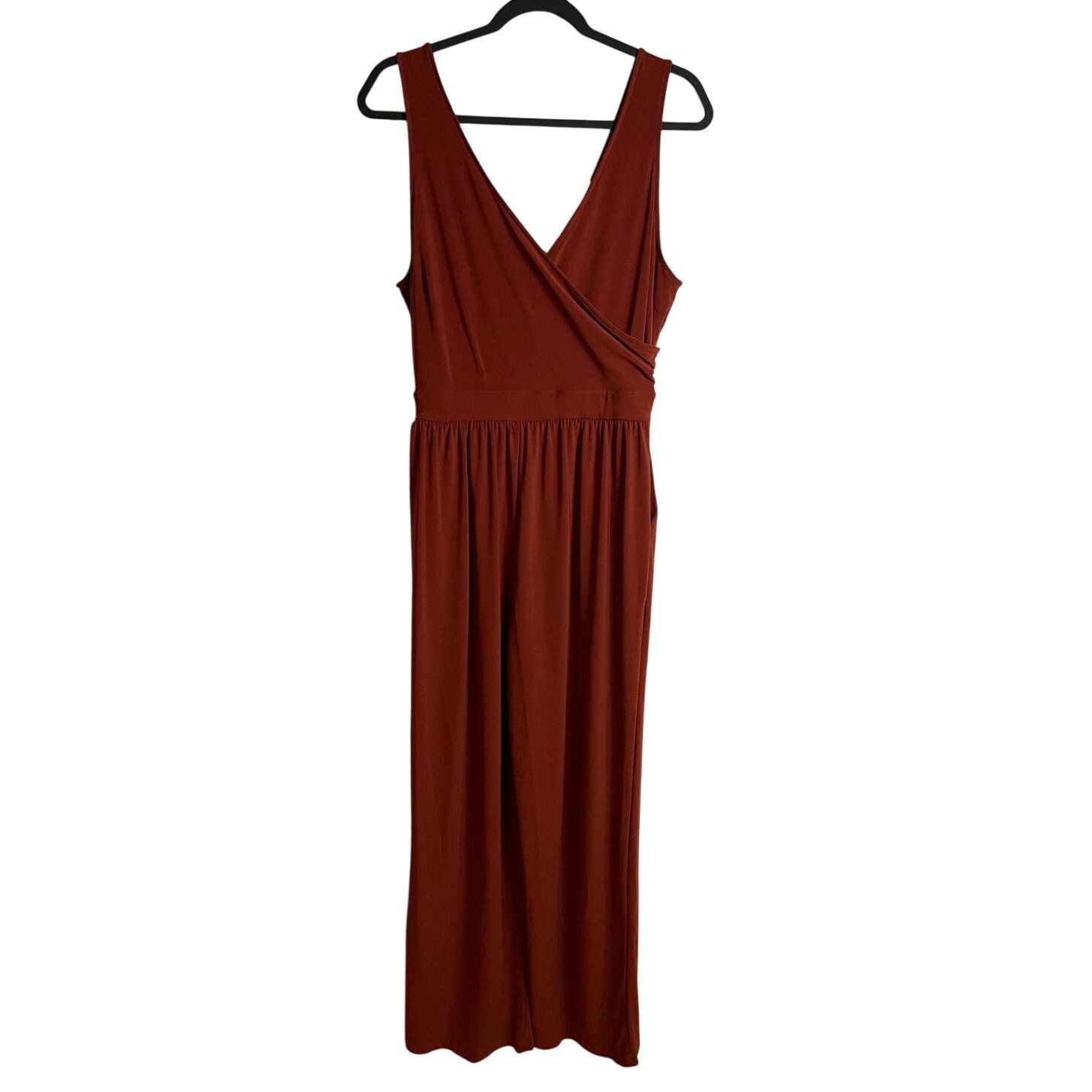 Kaileigh Dayana Knit Jumpsuit NWT Sz M Burnt Orange Sleeveless V-Neck Chic