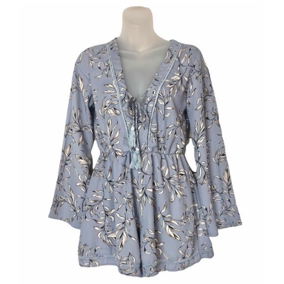 Boutique The Hanger Blue Floral V-Neck Bell Sleeve Romper S