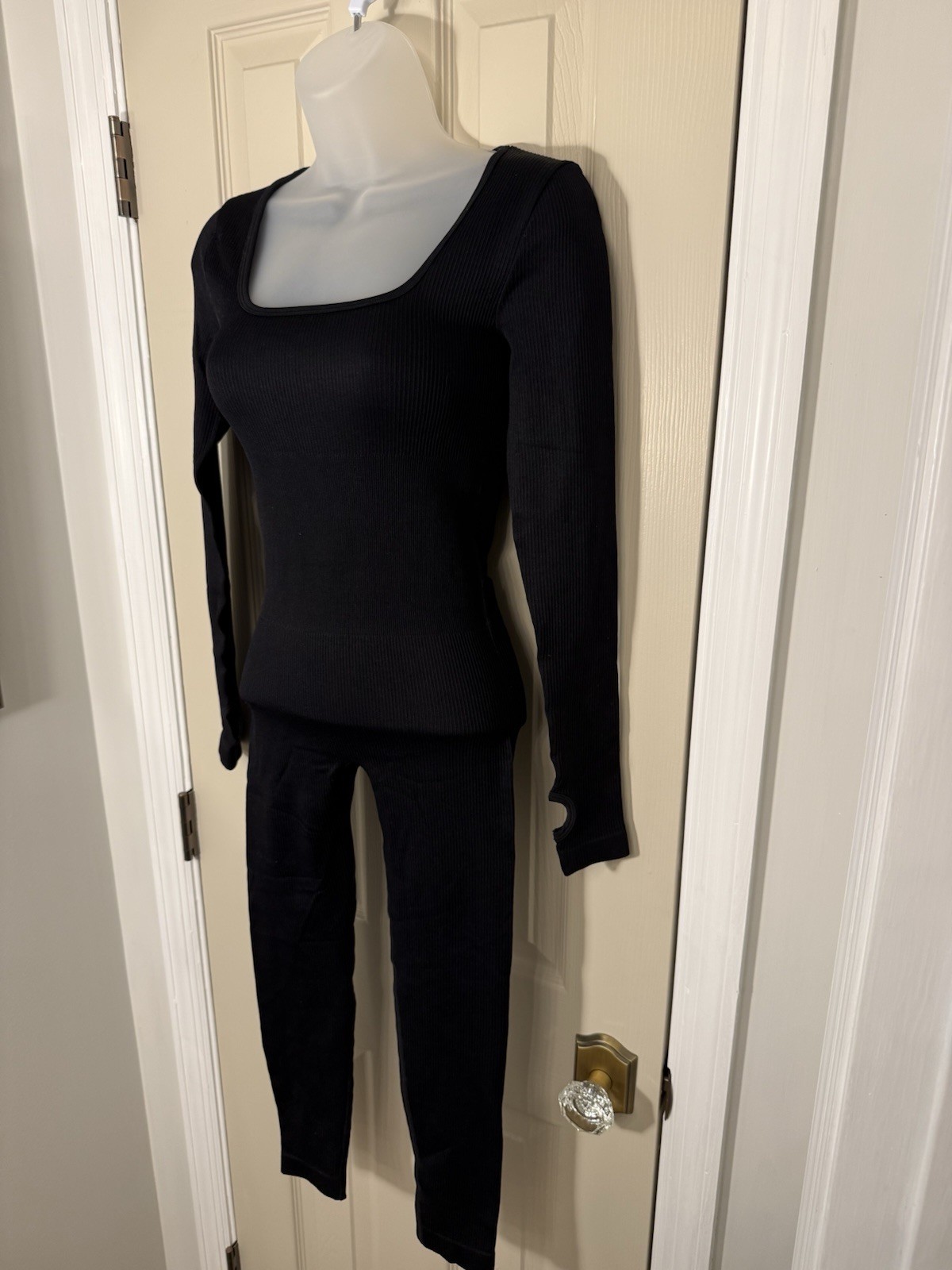 Amazon’s 0QQ Women’s Black Ribbed Long Sleeve/ Pants Workout Bodysuit-Size Small