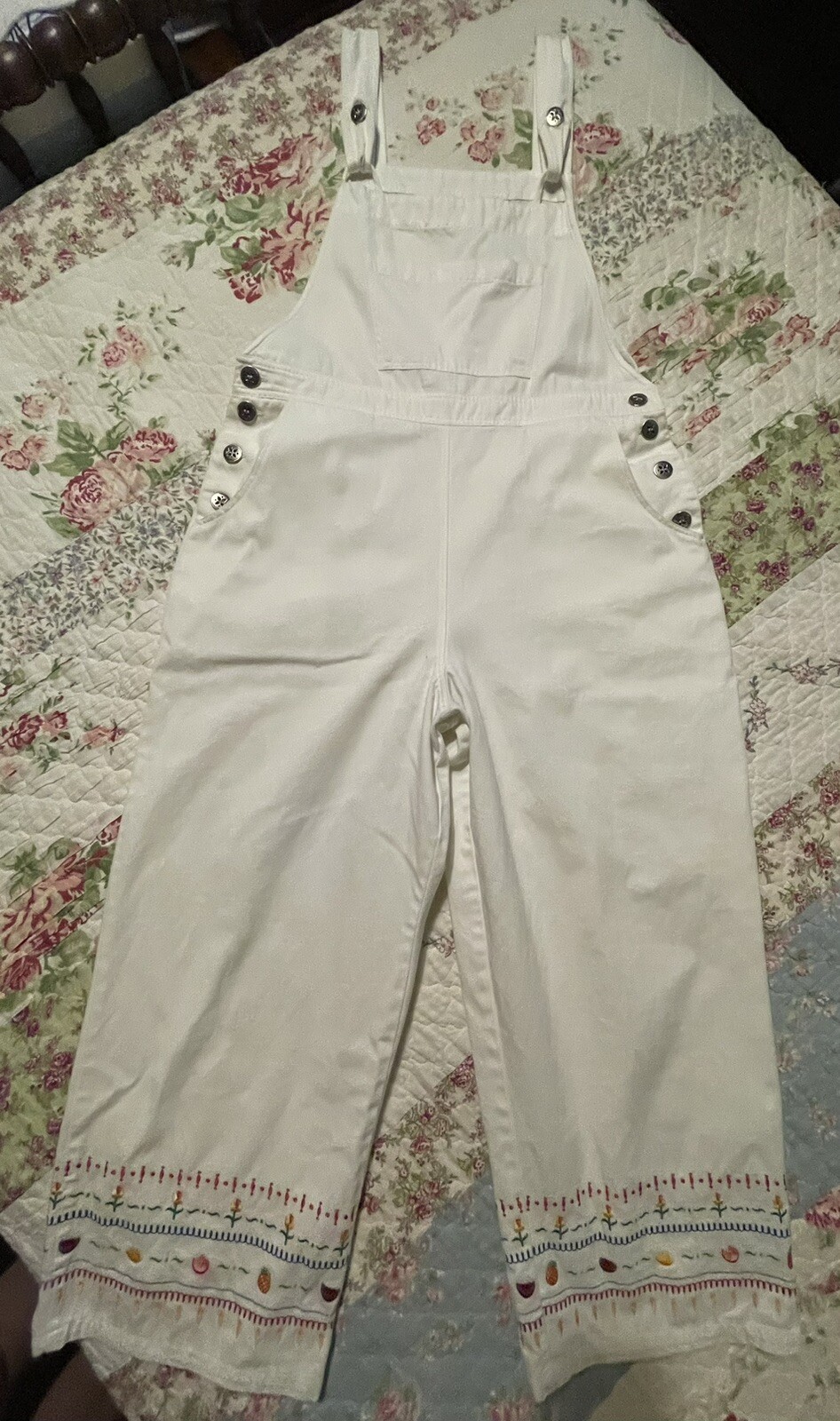 ✅Ease Sport Casual Sports Wear White Cropped Overalls Floral Embroidery Womens M